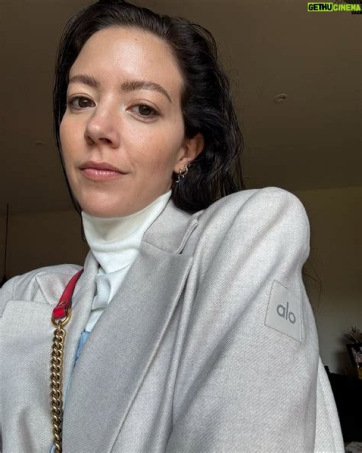 Unveiling Fernanda Castillo's Age: Insights And Revelations